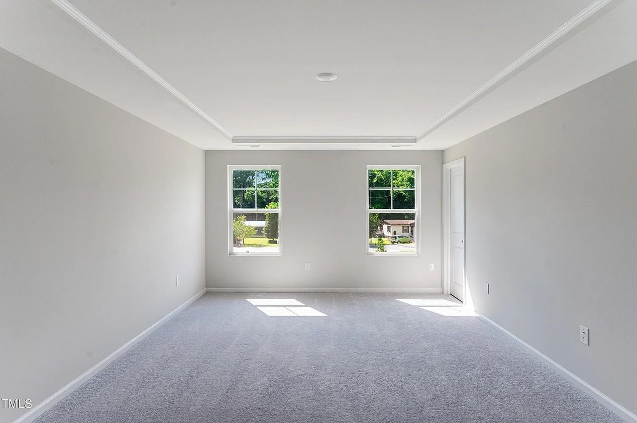 253 Peebles Dr #253 - Photo 5 of 13