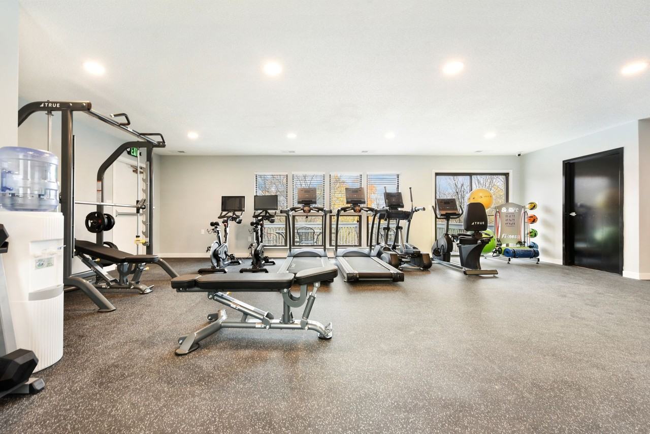 OakWood Park - Photo 7 of 50