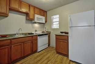 925 Pomeroy Ave. - Photo 1 of 1