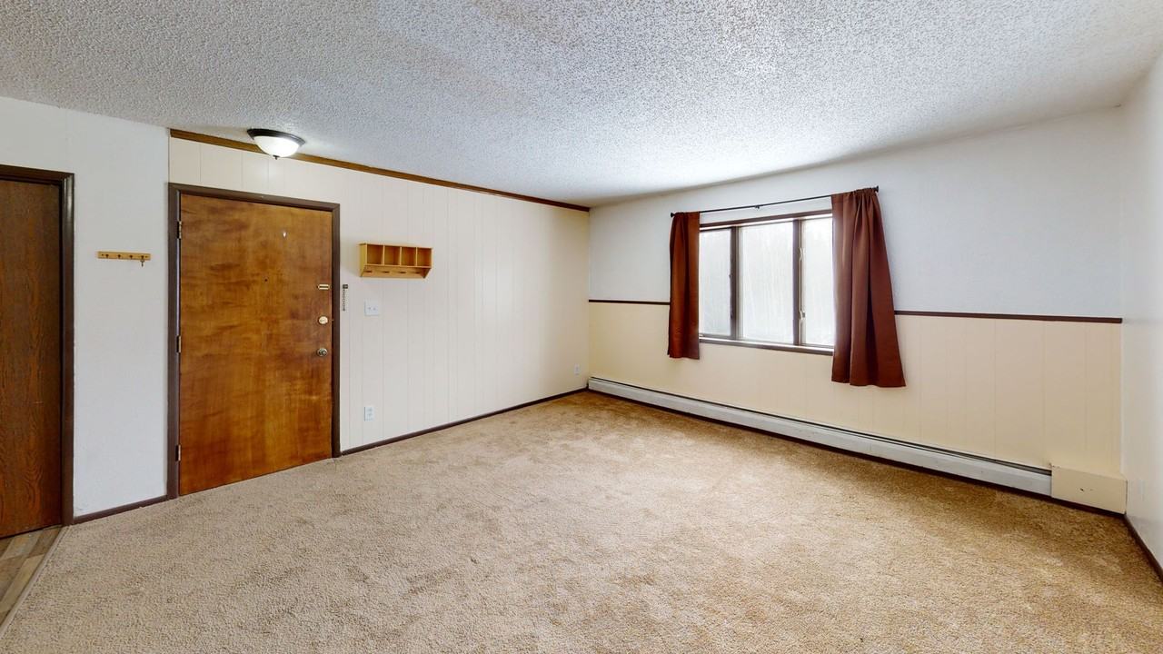 White Birch Apartments - Photo 5 of 13