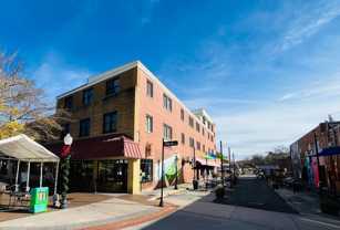 151 College Ave - Photo 1 of 1
