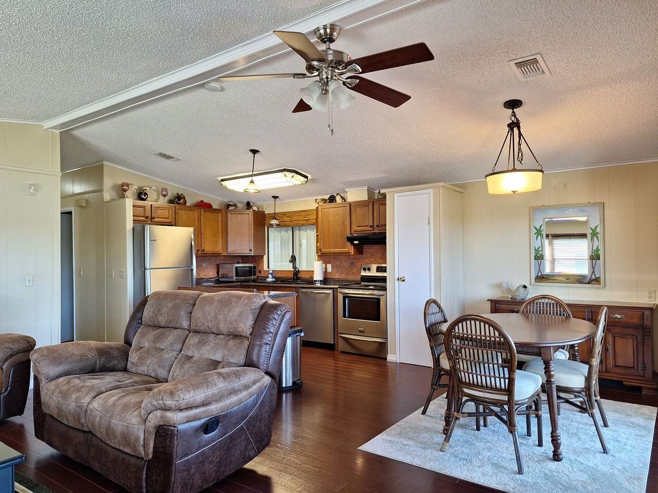 4330 Whiting Way - Photo 5 of 24