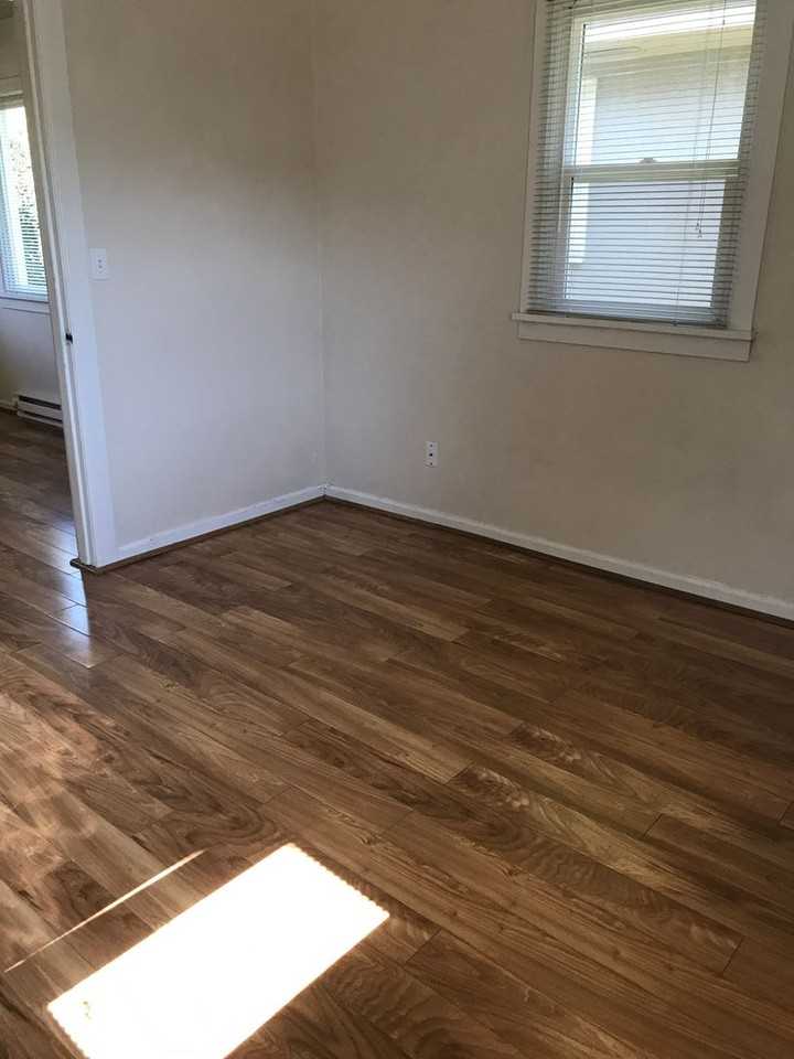 159-6th St Cottages - Photo 4 of 5