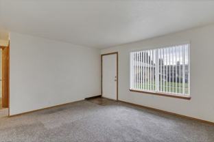 635-Holladay - Photo 1 of 1