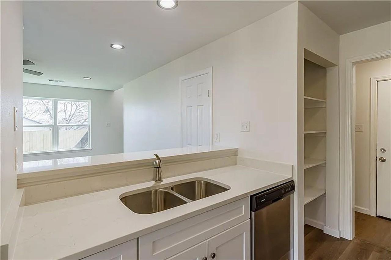 5000 Teri Rd #B - Photo 5 of 12