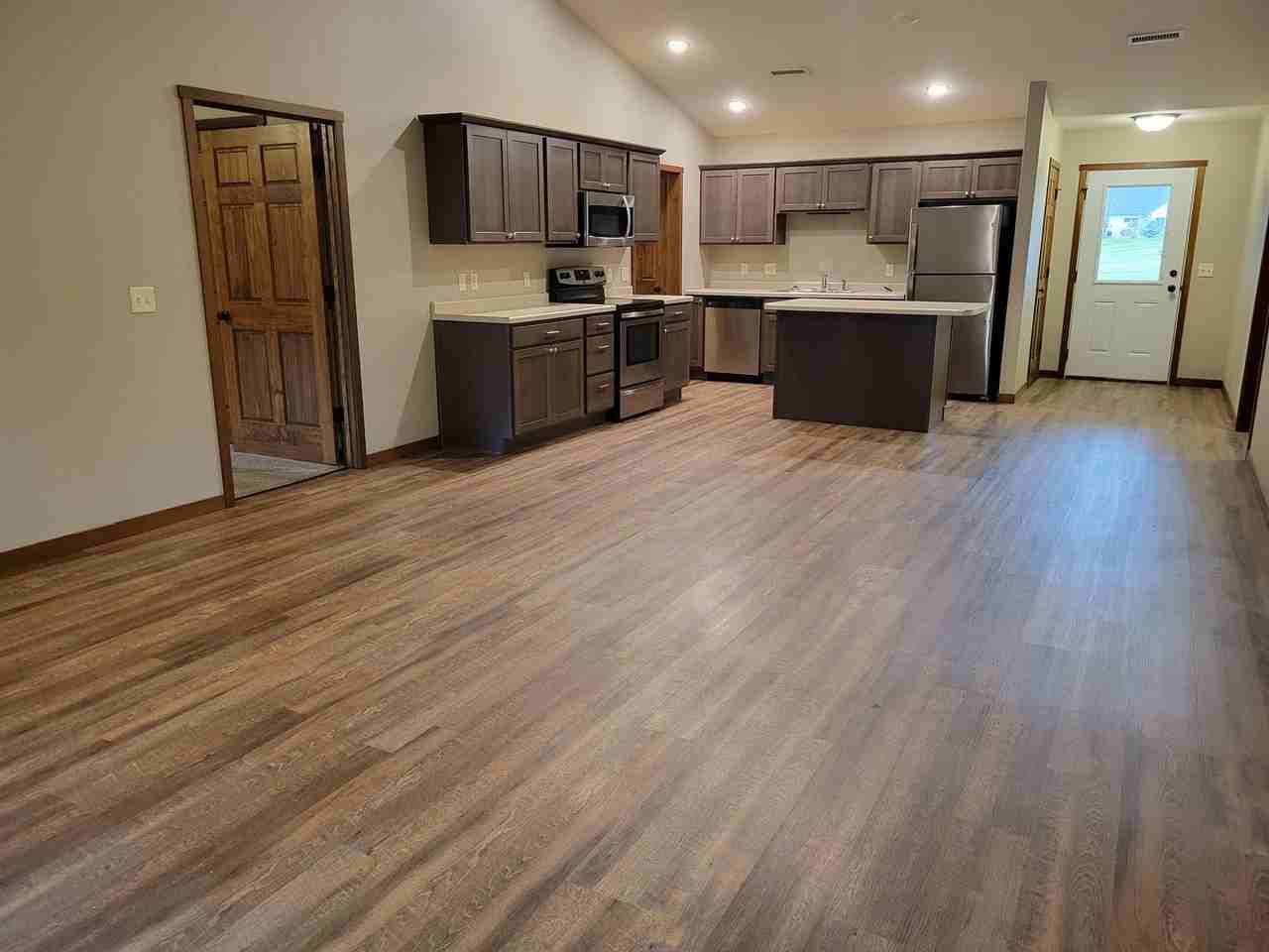 2442 Parkview - Photo 2 of 22