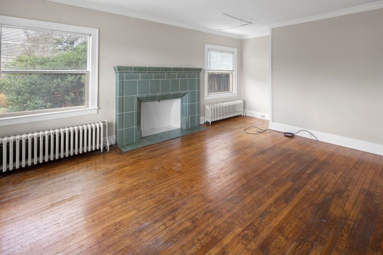 56 Vermont Avenue - Photo 3 of 26