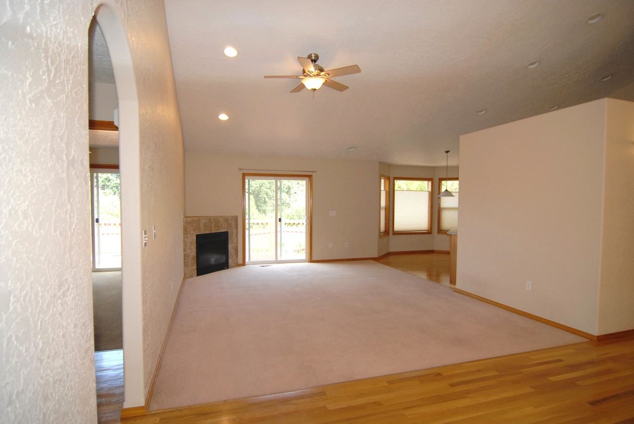 2663 Oak Ridge St Nw - Photo 2 of 22