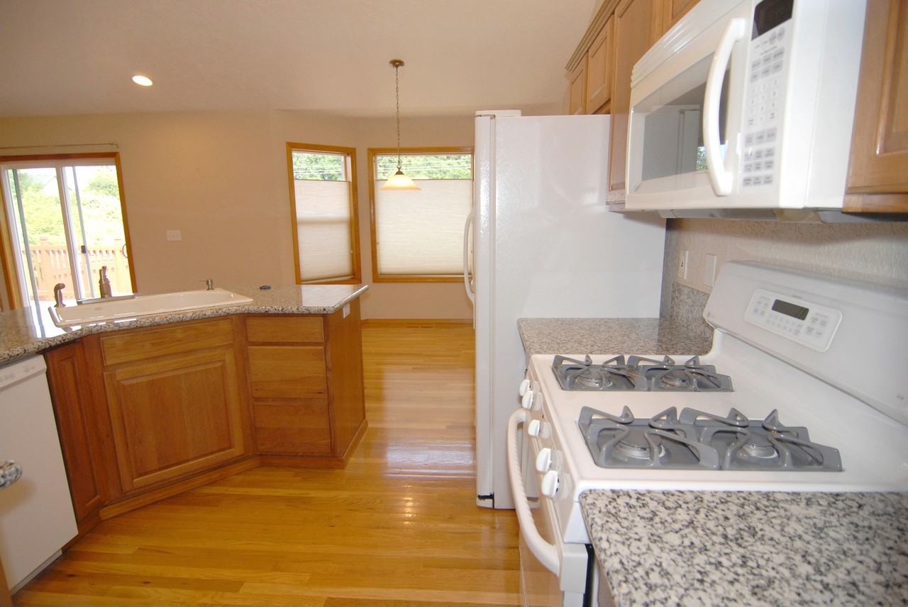 2663 Oak Ridge St Nw - Photo 6 of 22