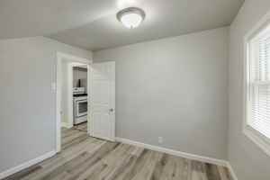 featured image of 231 W Follett St