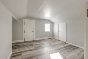 featured image of 231 W Follett St