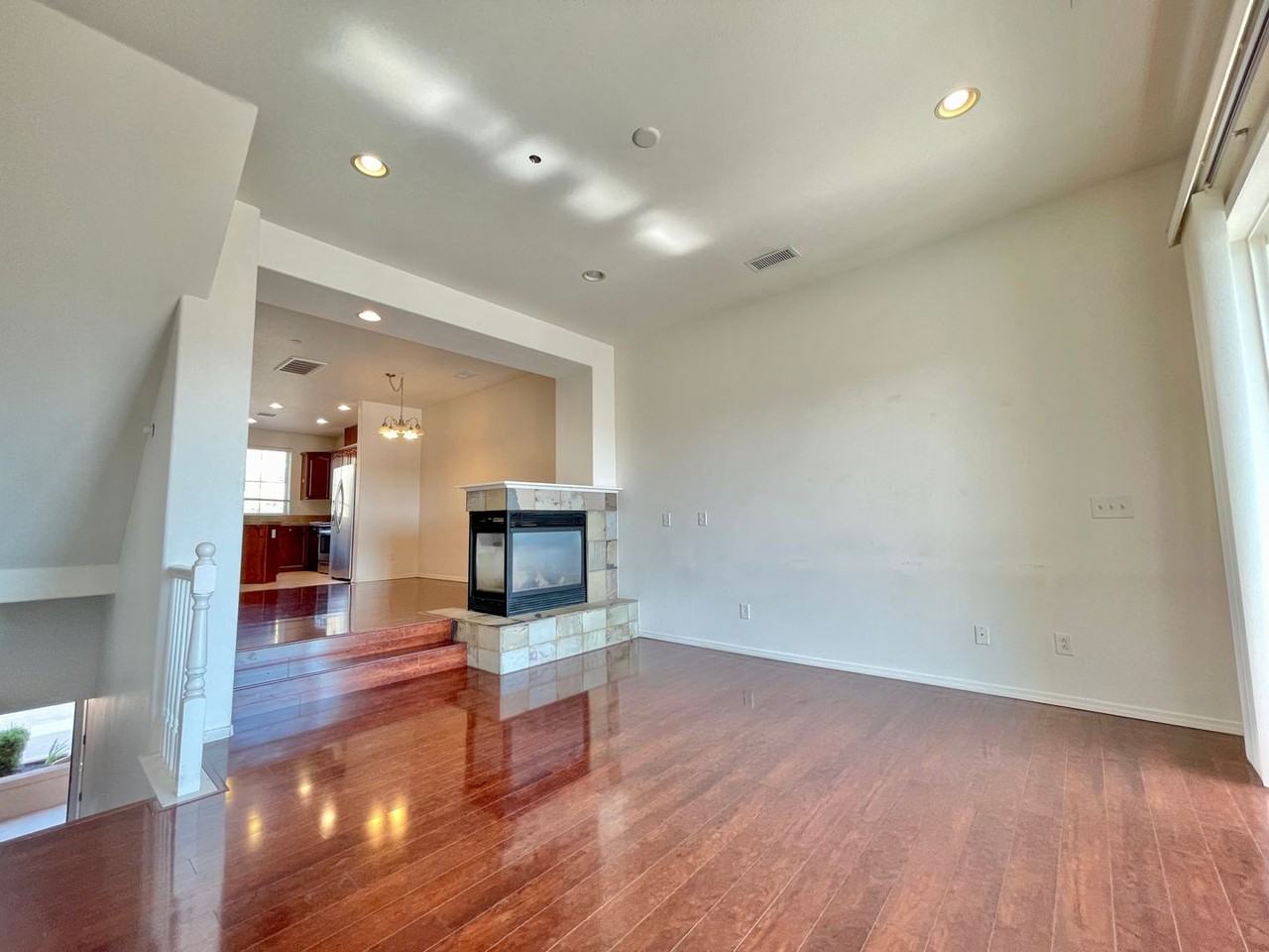 3100 Sterling Ridge Cir - Photo 2 of 16