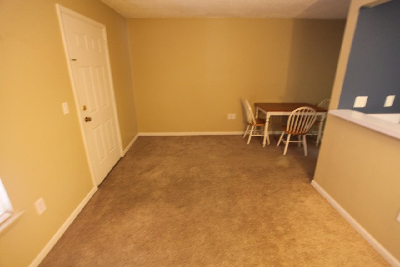 168 East University Drive #L105 - Photo 3 of 7