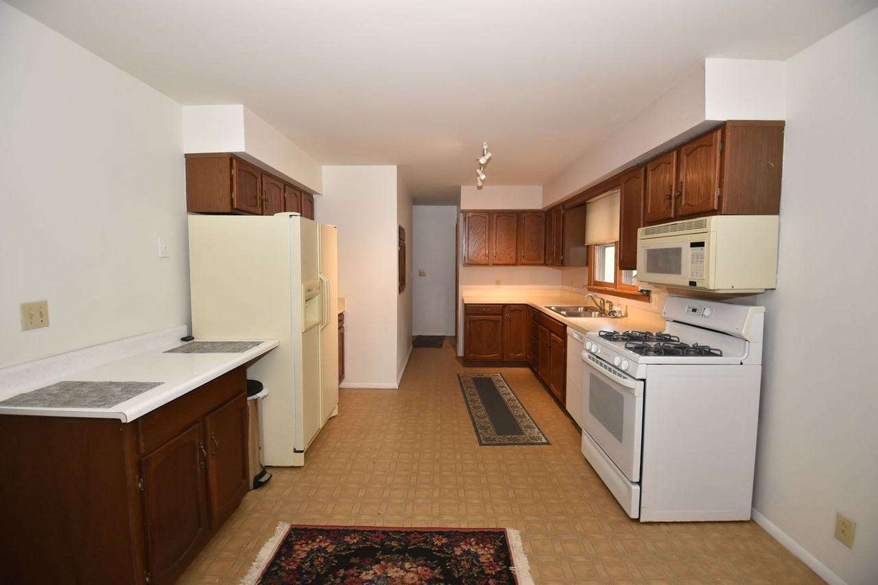 14769 Day Rd - Photo 6 of 31