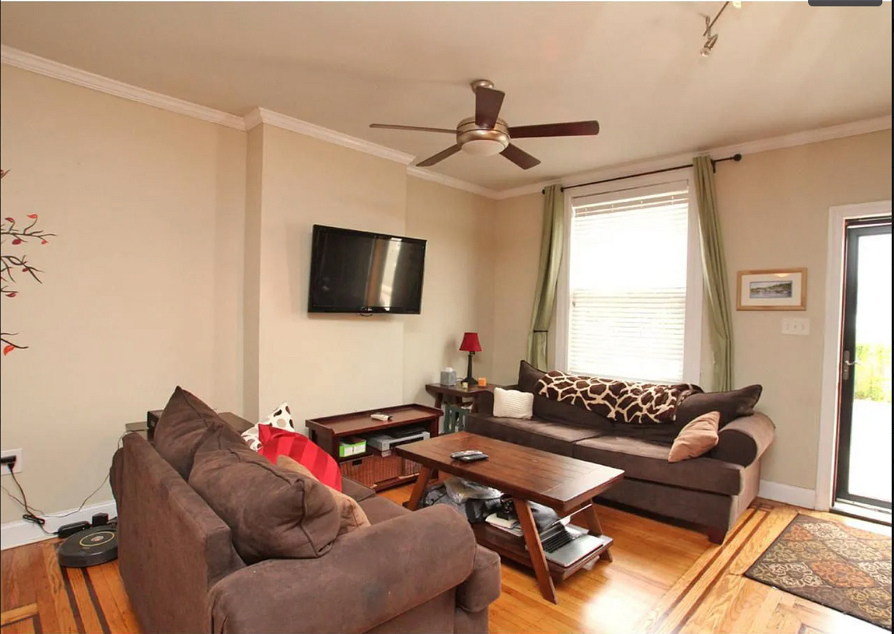 3881A Manor St - Photo 5 of 19