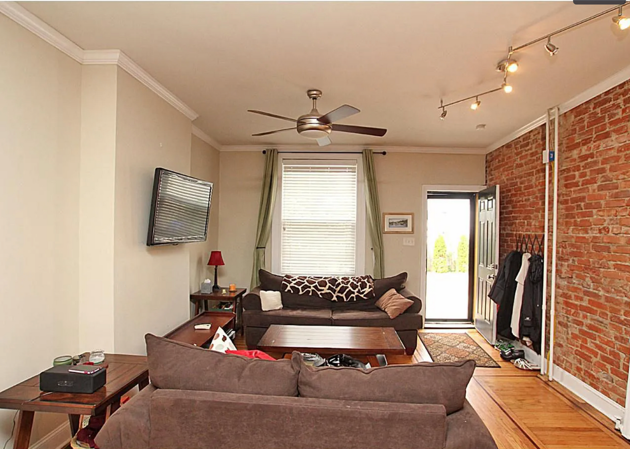 3881A Manor St - Photo 6 of 19