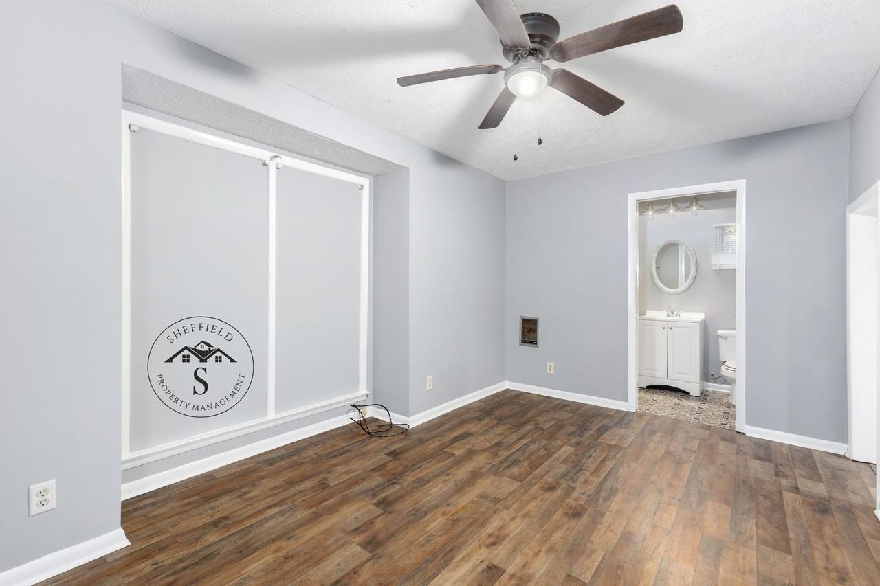 1821 Wildwood Ave - Photo 6 of 10