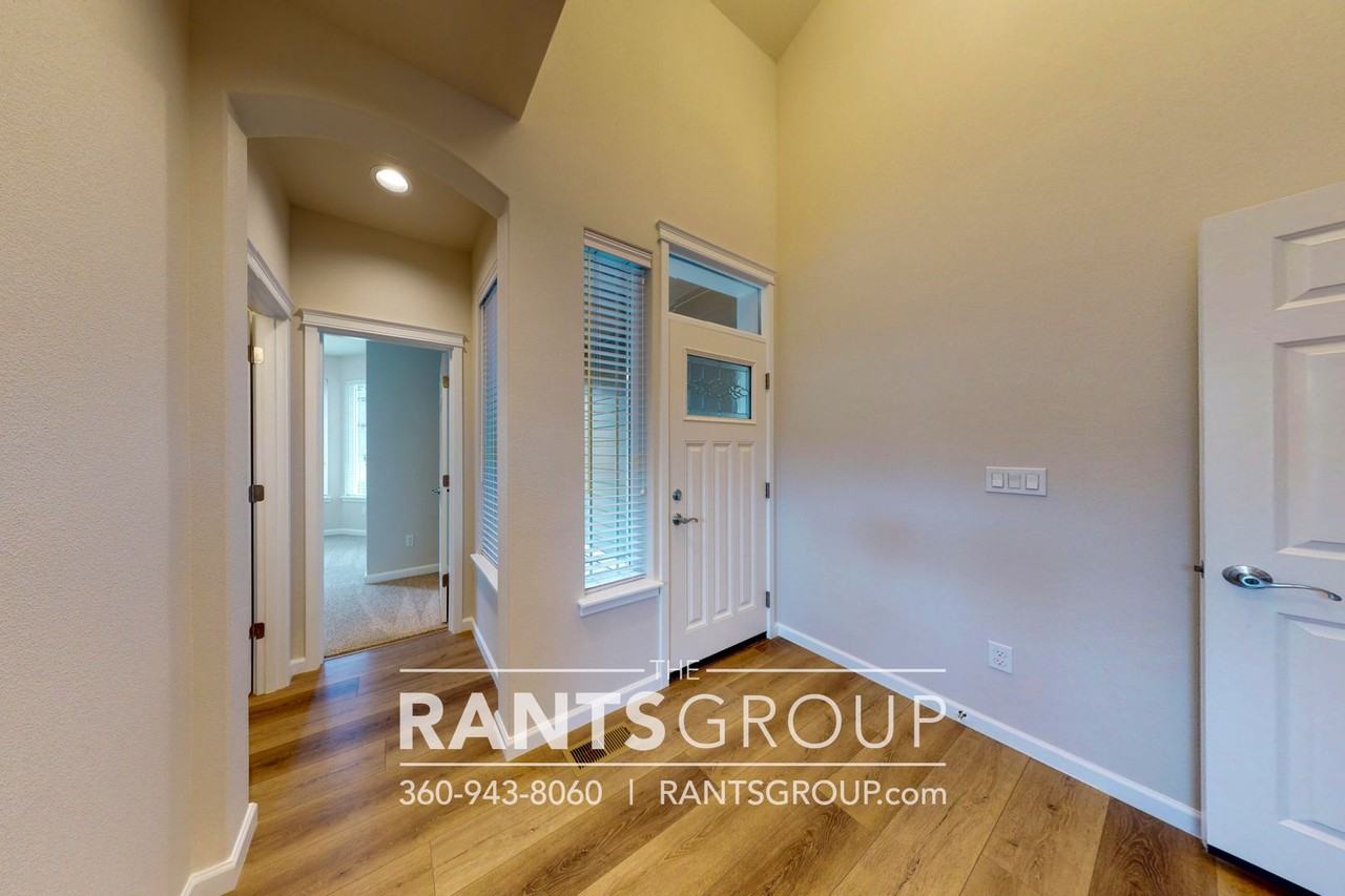 5212 Marian Dr Ne - Photo 4 of 39