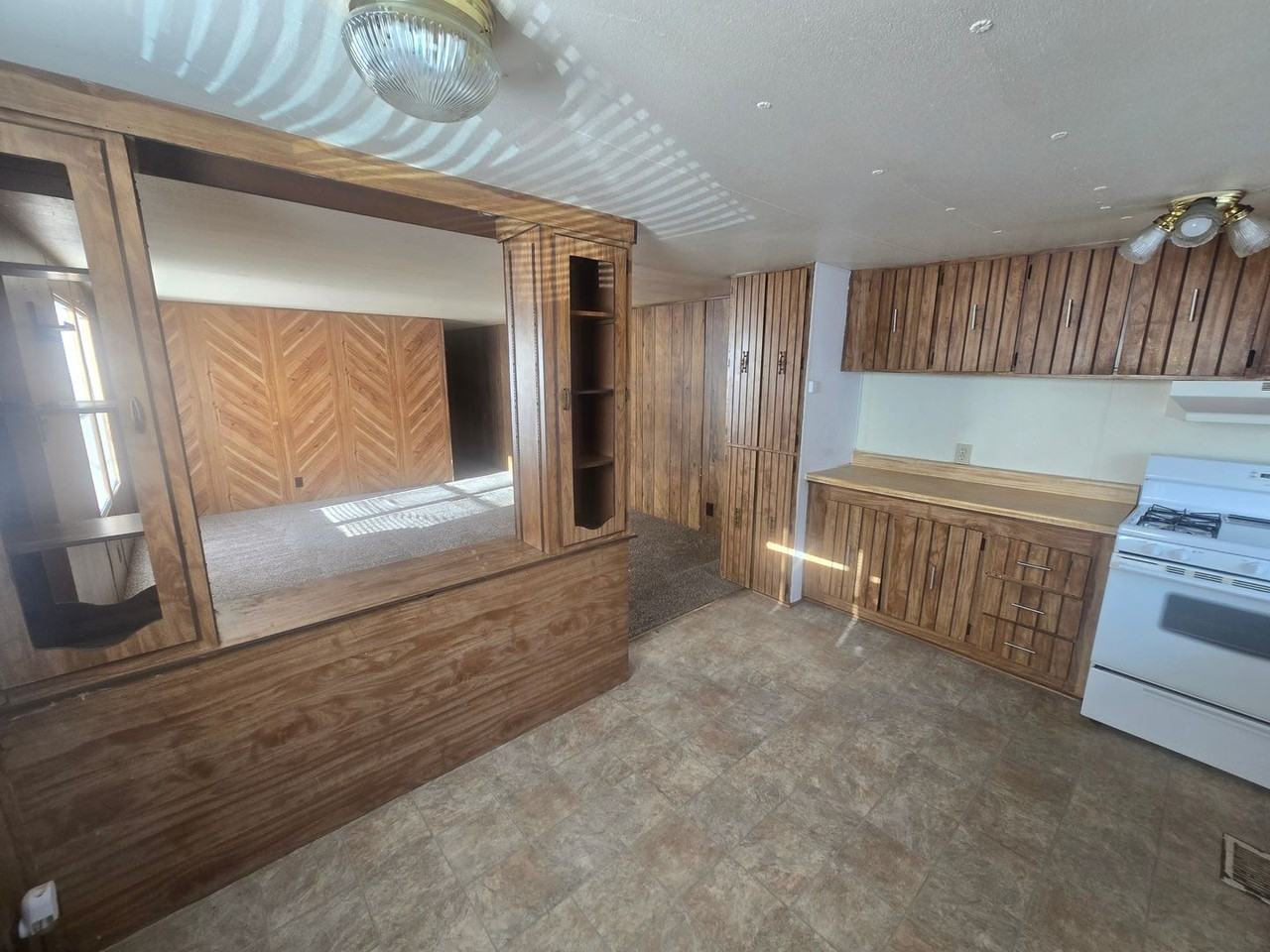 22 Blue Star Dr - Photo 5 of 13