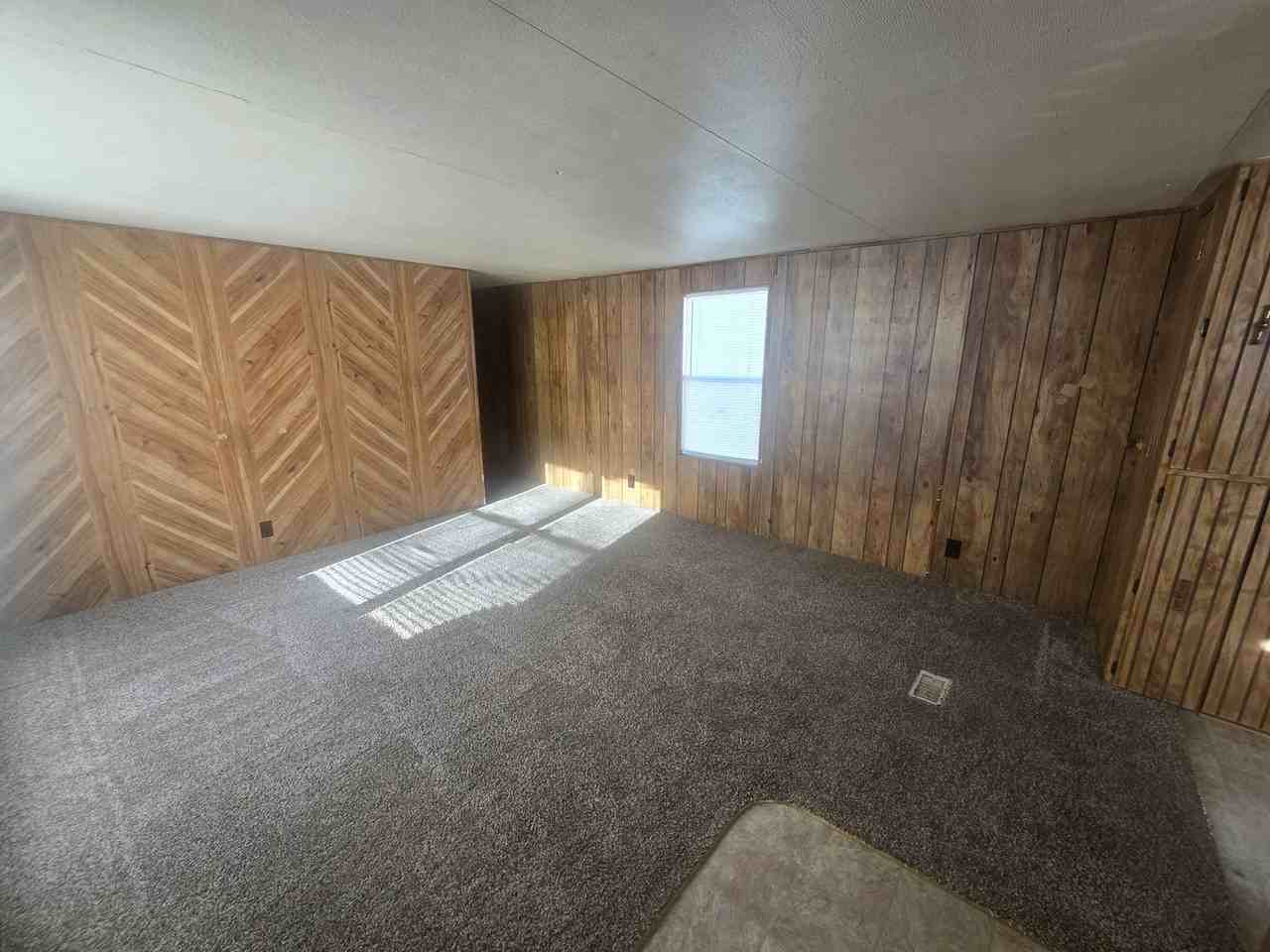 22 Blue Star Dr - Photo 6 of 13