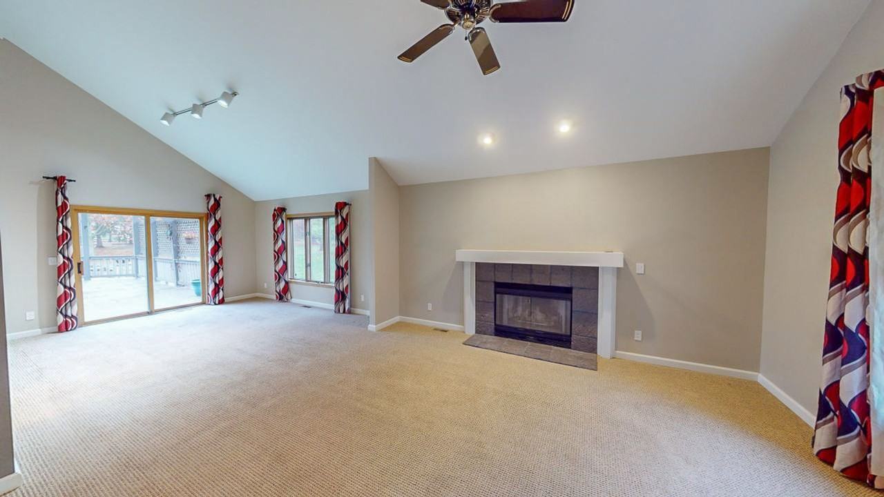 5790 Rushwood Dr - Photo 6 of 50