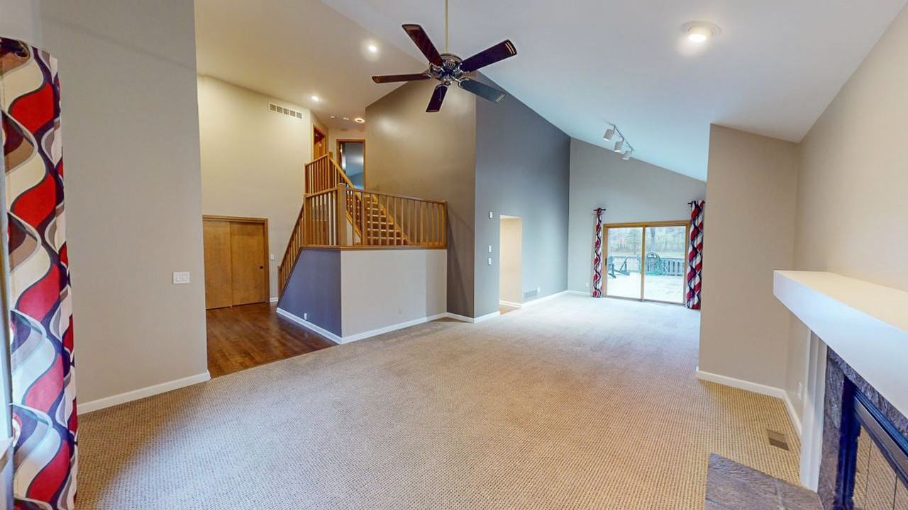 5790 Rushwood Dr - Photo 7 of 50