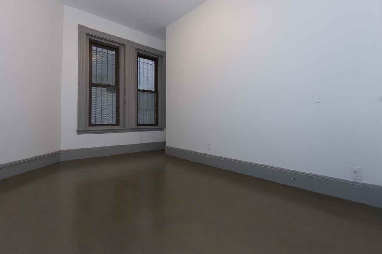 11 Belvidere St - Photo 5 of 6