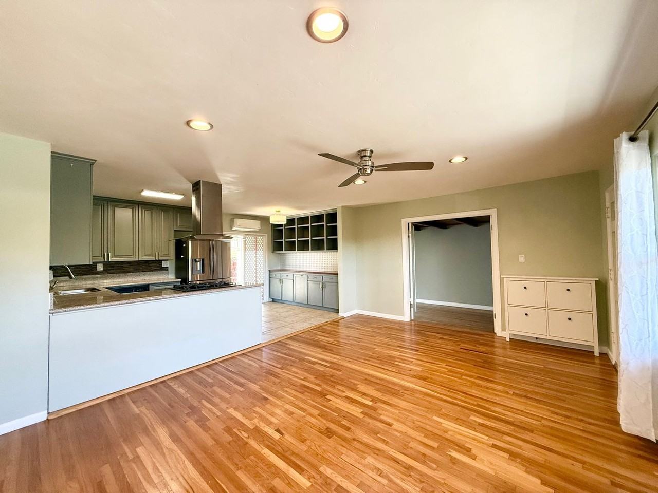 122 Garfield Ave - Photo 6 of 25