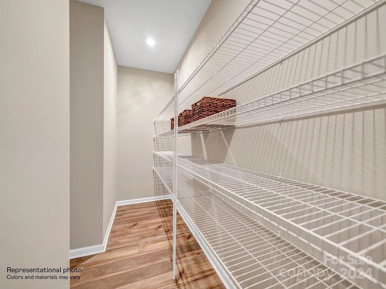 314 Hamptons Cove Rd - Photo 5 of 21