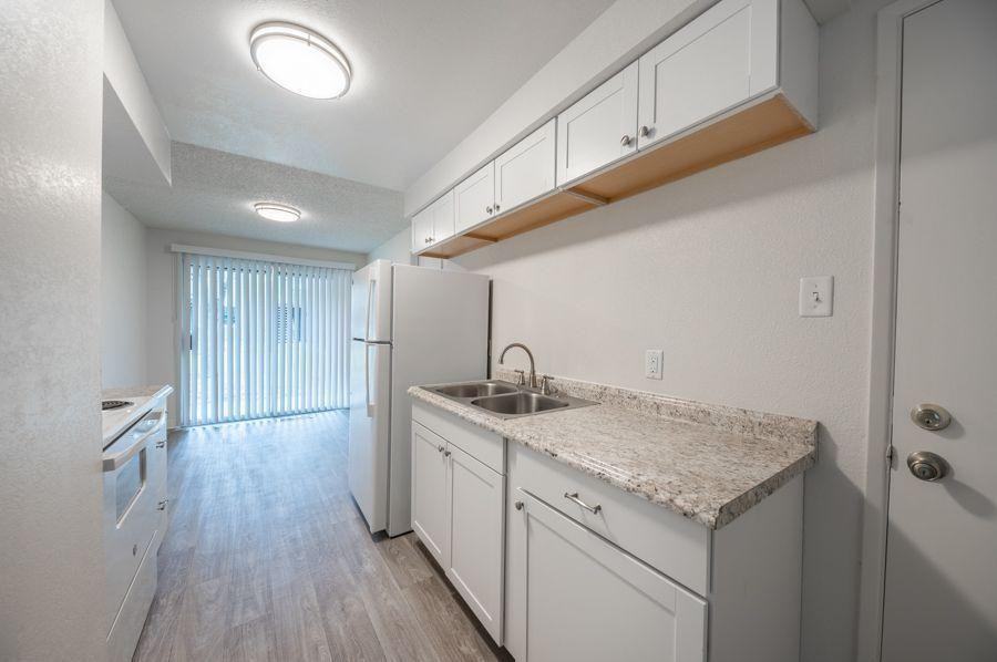 1000 Harvard Way - Photo 2 of 10