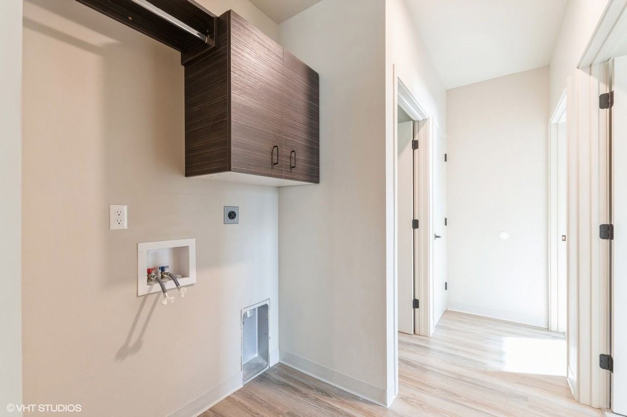 1950 Jefferson Blvd #304 - Photo 7 of 17