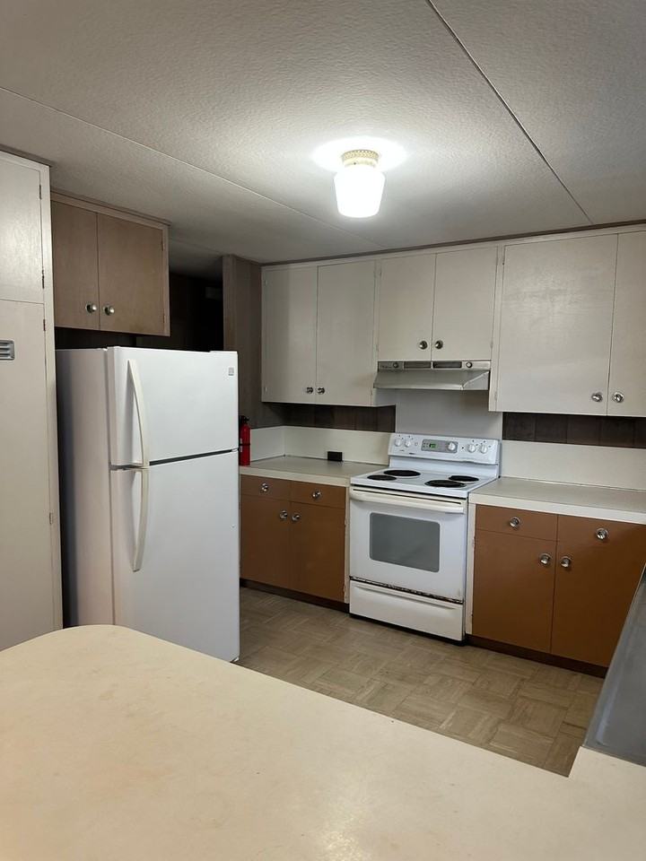 2050 Liliha St #A - Photo 3 of 45