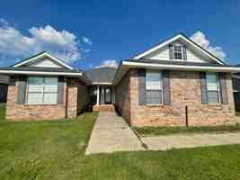 featured image of 21822 Eastbrook St