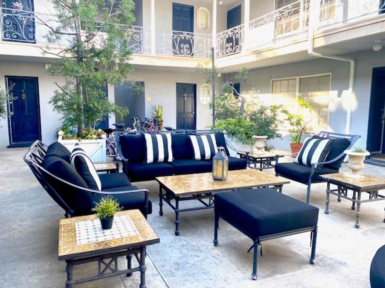 Cherokee - Photo 5 of 21