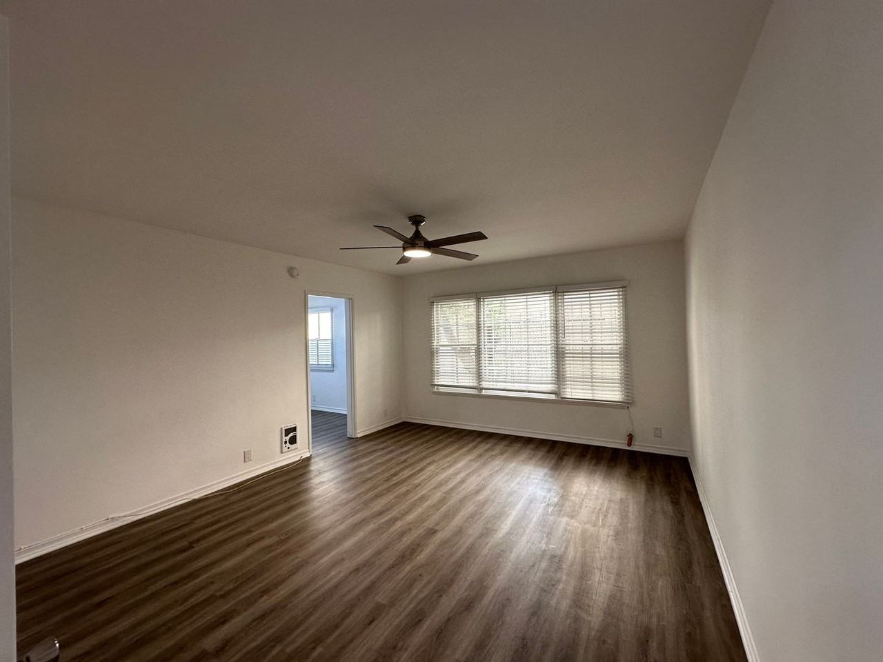 Cherokee - Photo 7 of 21