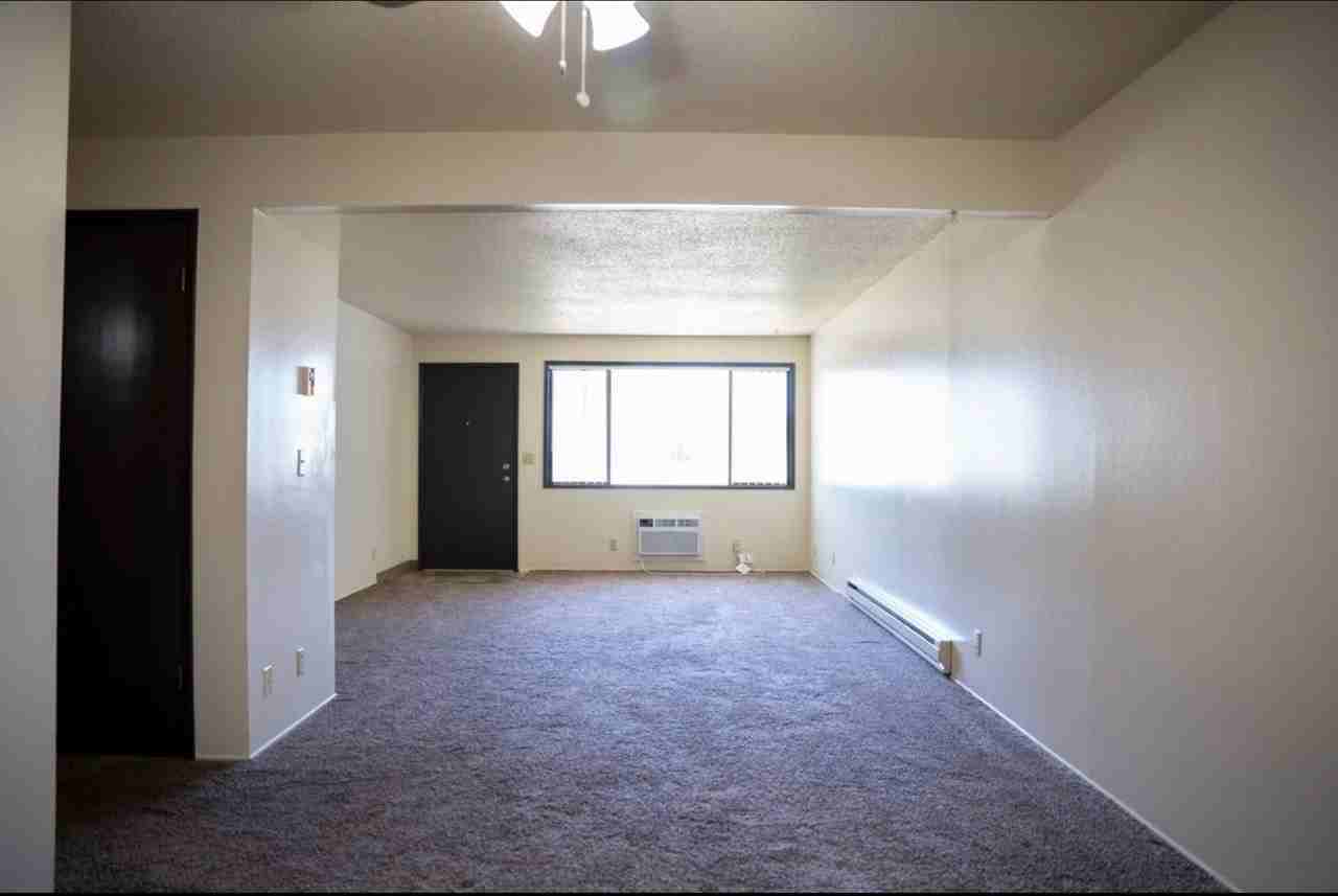 River Vista Apts, LLC - Photo 3 of 8