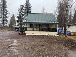 featured image of 463-985 463-985 Parkwood Dr