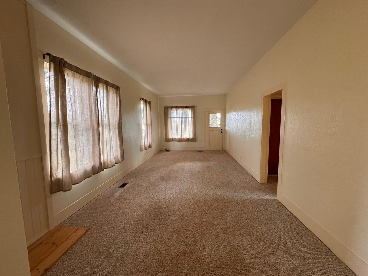 14125 Se Amity Dayton Hwy - Photo 3 of 10