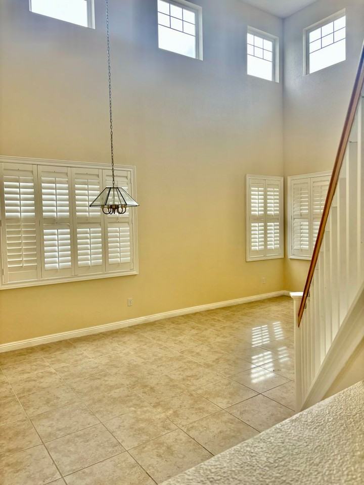 270 Cloverbrook Cir - Photo 2 of 22