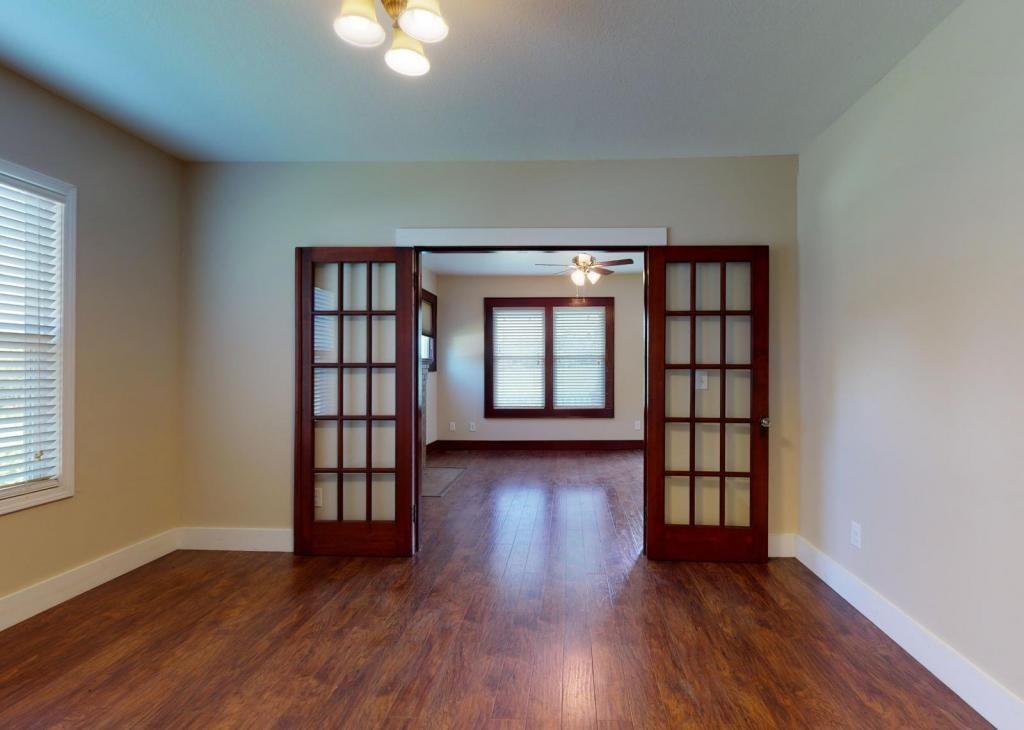 4390 Erwin Hwy - Photo 4 of 12