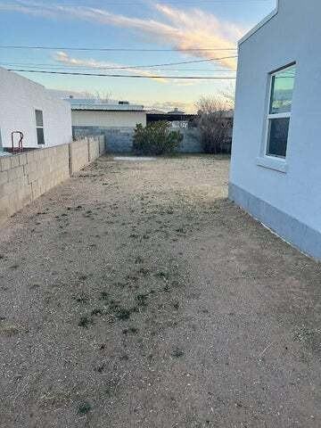 4728 Sierra Vista Dr - Photo 3 of 19