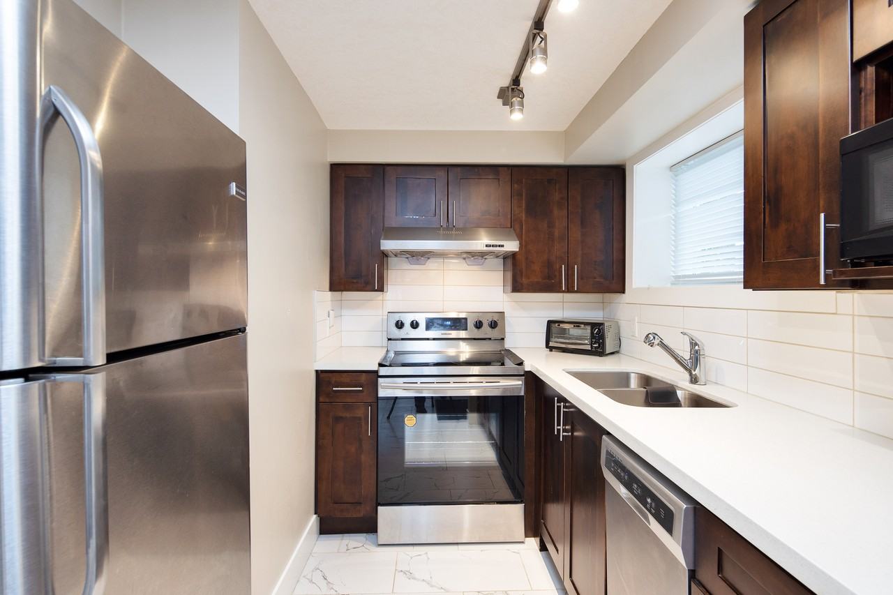 Columbia St & W 12th Ave - Photo 7 of 24