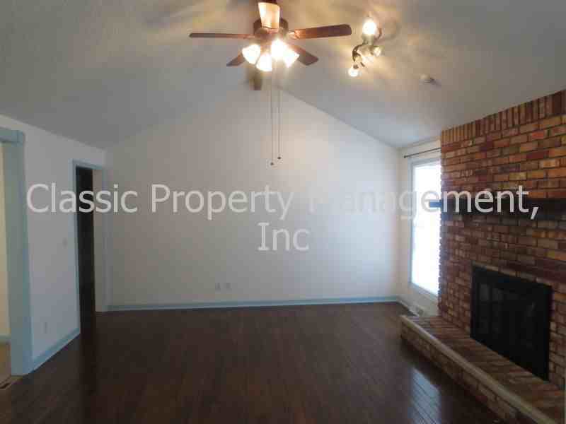 3601 NE 76th Terrace - Photo 2 of 15