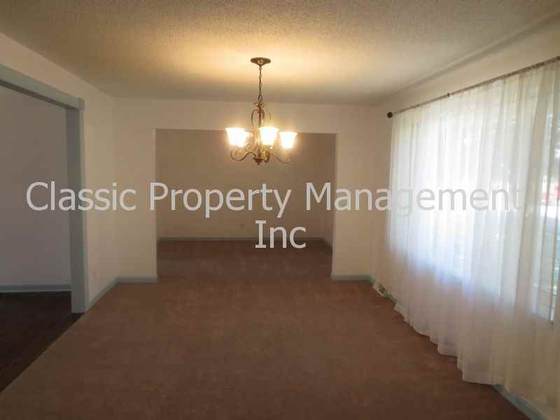 3601 NE 76th Terrace - Photo 3 of 15