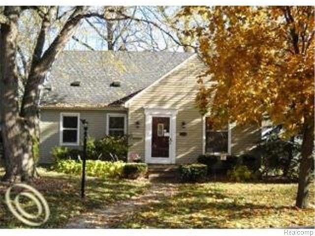 2800 Ellwood Ave - Photo 2 of 18
