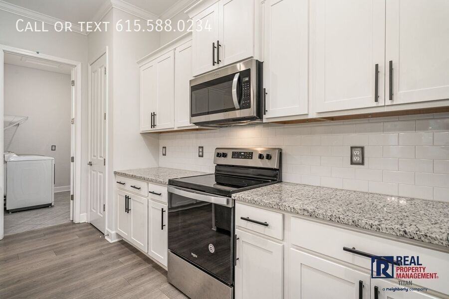 353 Moira Cir - Photo 7 of 32