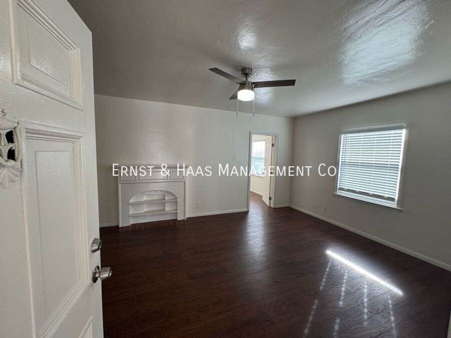 928 Gardenia Ave - Photo 2 of 23