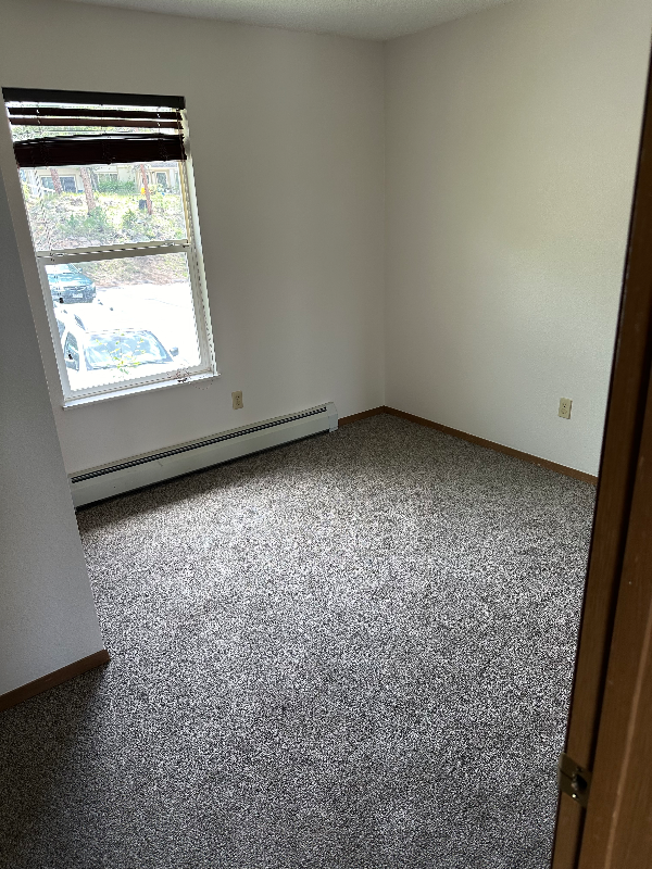 600 Moccasin Circle Dr #B6 - Photo 4 of 9