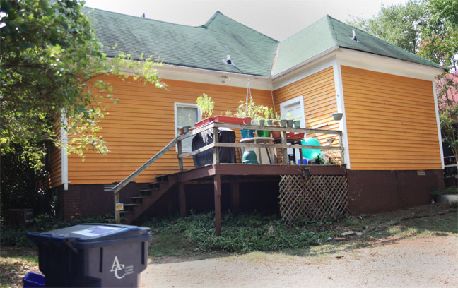 860 N Chase St - Photo 3 of 14