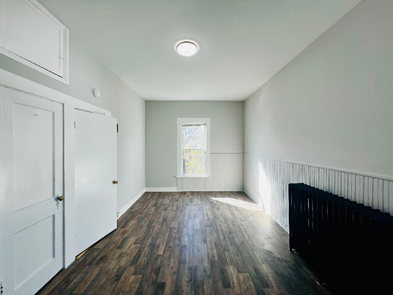 503 Hanover St #4 - Photo 6 of 20